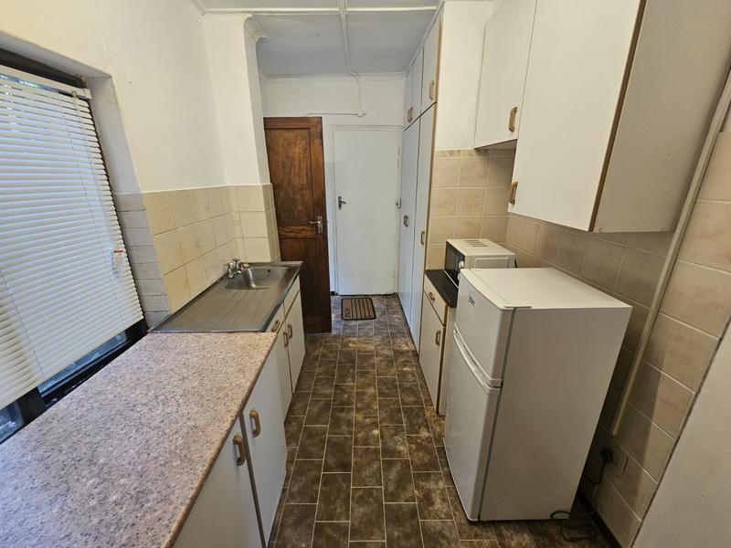 1 Bedroom Property for Sale in Rondebosch Western Cape